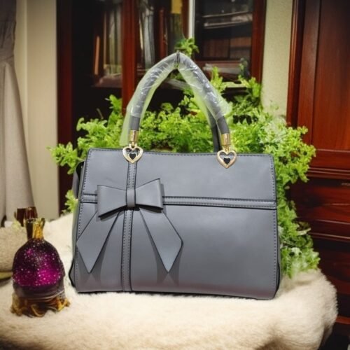 Bow Chic