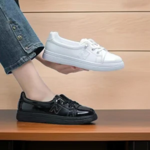 الثبات: نعل خارجي مقاوم للانزلاق يمنحك ثقة في كل خطوة Style Nova