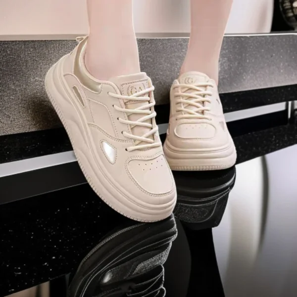 Pure Comfort Sneakers